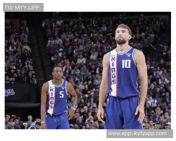 福克斯大放异彩单场28分11助助球队逆转文班缺阵的困境