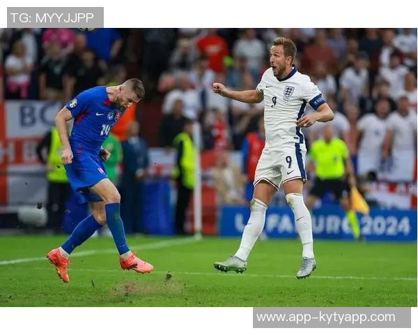 姆巴佩呼吁球迷停止嘘声支持维尼修斯和贝林厄姆却遭无视