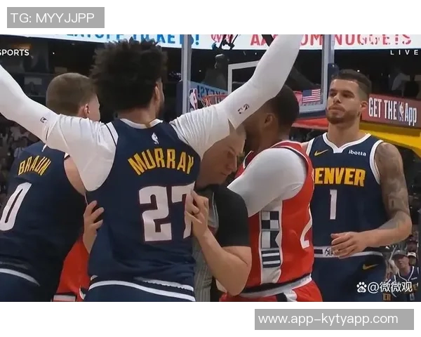 小迈克尔波特表现出色但球队失利28分9板3助三分命中率高达60 小迈克尔波特表现出色但球队失利28分9板3助三分命中率高达60