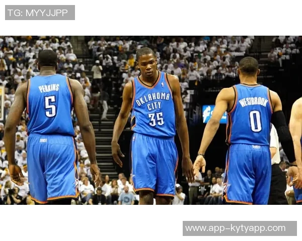 杜兰特回忆与诺维茨基的竞争历程与成长感悟 杜兰特回忆与诺维茨基的竞争历程与成长感悟